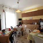 ホテル Hotel Ballaro