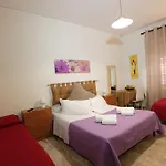 Hotel Ballaro *