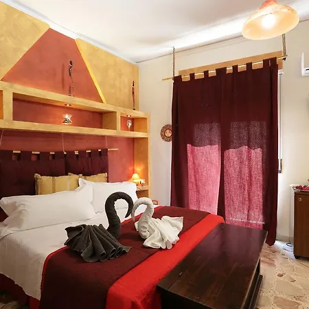 Hotel Ballaro 호텔